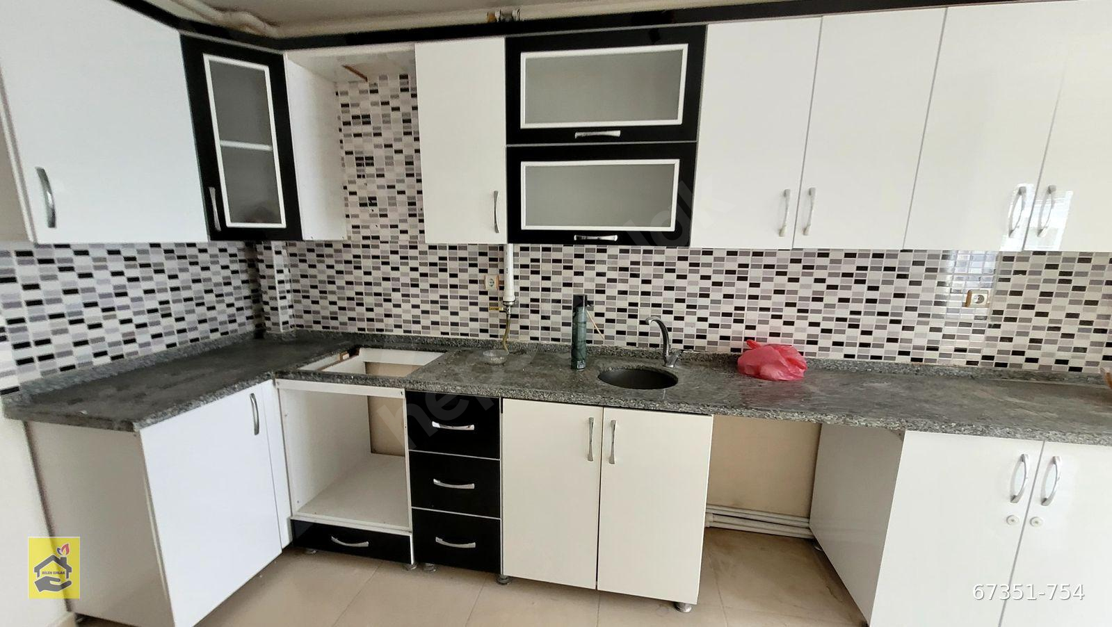 AFŞİN YEŞİLYURT MAH. SATILIK 4 + 1 DARE