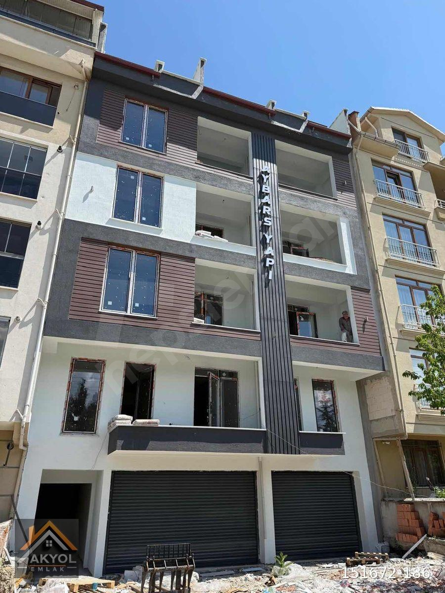 ^^AKYOL EMLAKTAN EKREM ÖDEMİŞ BULVARINDA SATILIK 2+1 DAİRE^^