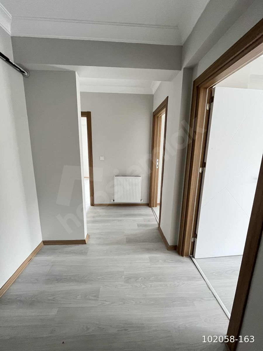 ÖZKAYA EMLAK'tan SAKARYA MAHALLESİ 3+1 SATILIK DAİRE