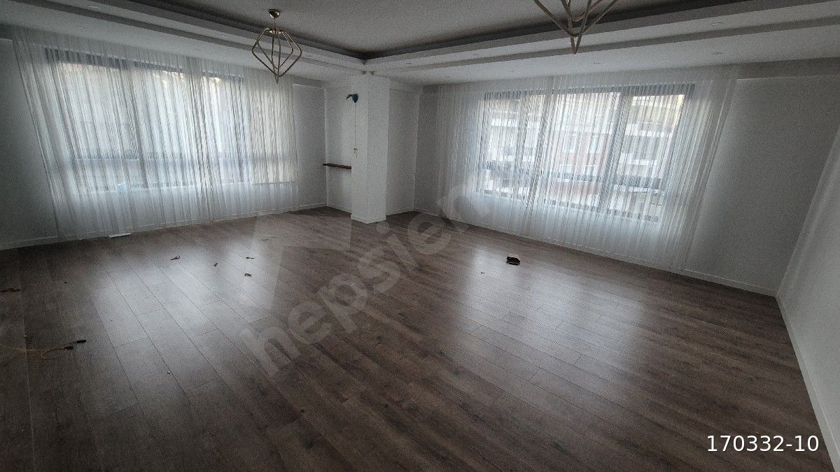 ÇAMLICA’DA BATIKENT SINIRINDA | 180 M² NET | LÜKS 3+1 | DEVASA BİREYSEL GARAJ