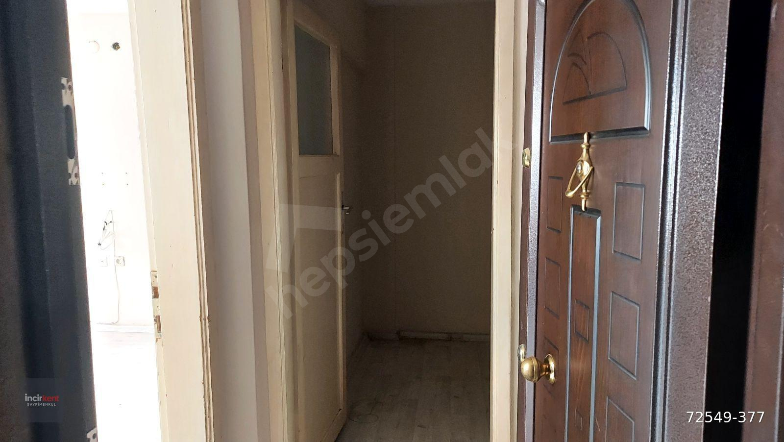 CUMHURİYET MAHALLESİ KOÇARLI YOLUNDA SATILIK 2+1 DAİRE İncirKENT