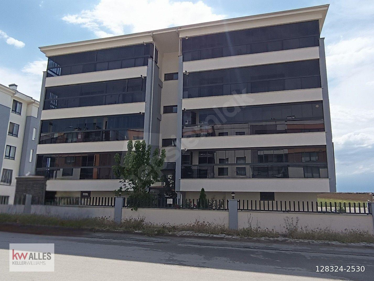 BATIKENT VEGAPARK EVLERİNDE SATILIK 3+1 DAİRE