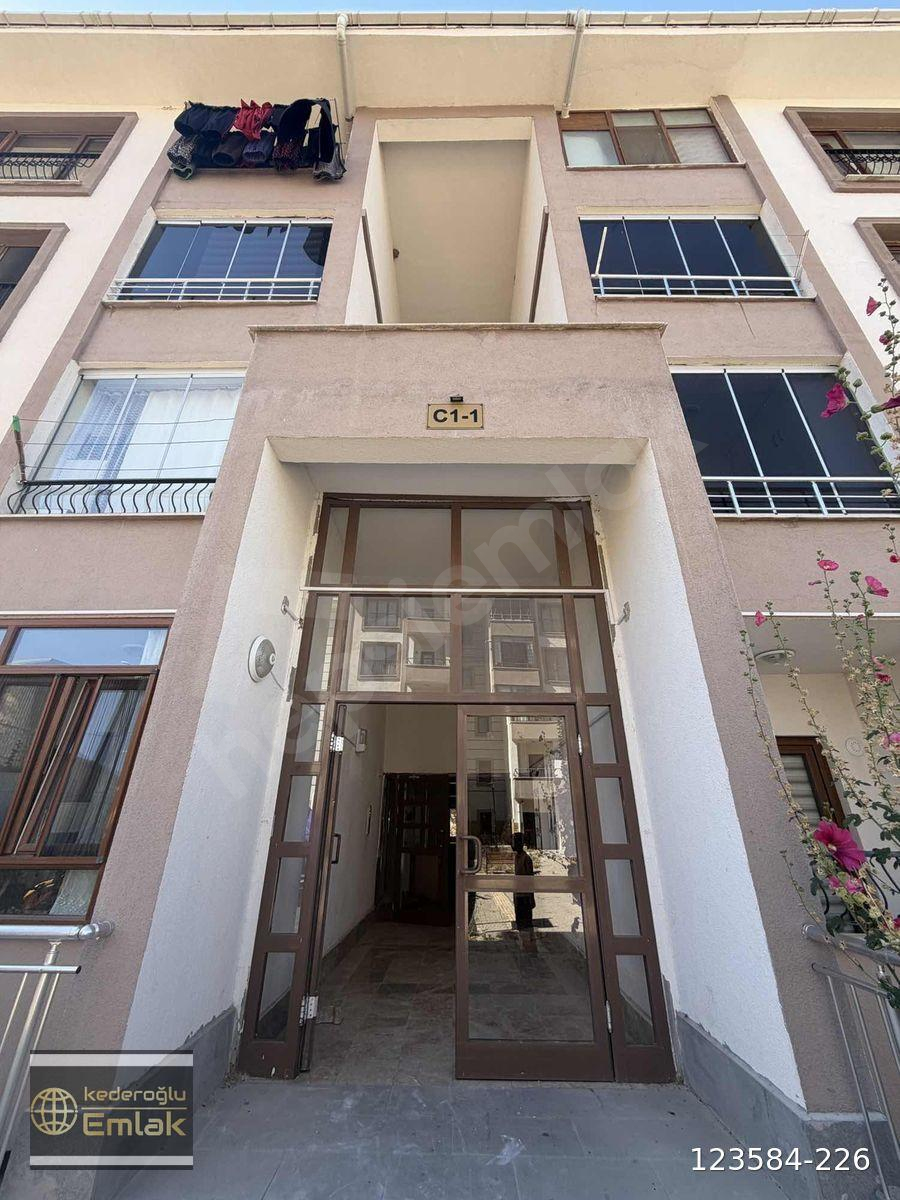 SATILIK DAİRE 1.ETAP TOKİ 3+1 130m2