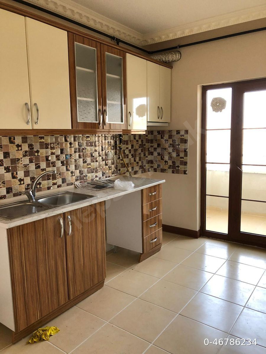 Ardahanda kiracılı satılık ev