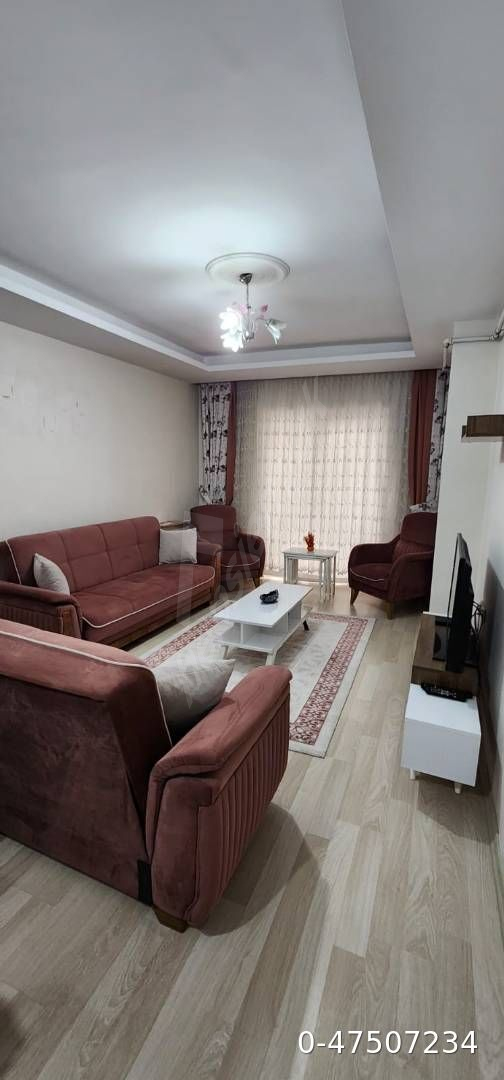 Emlakçıdan Eşyalı 1+1 Kiralık Daire