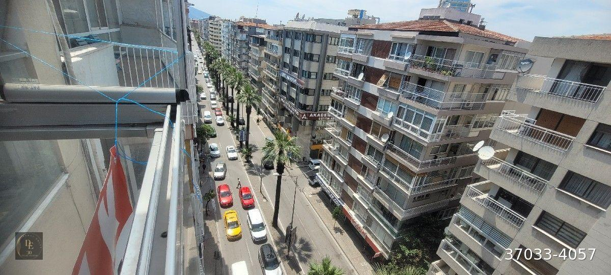 fırsat alsancak talatpaşa bulvarında 3+1 bakımlı kira getirisi yüksek yatırımlık daire