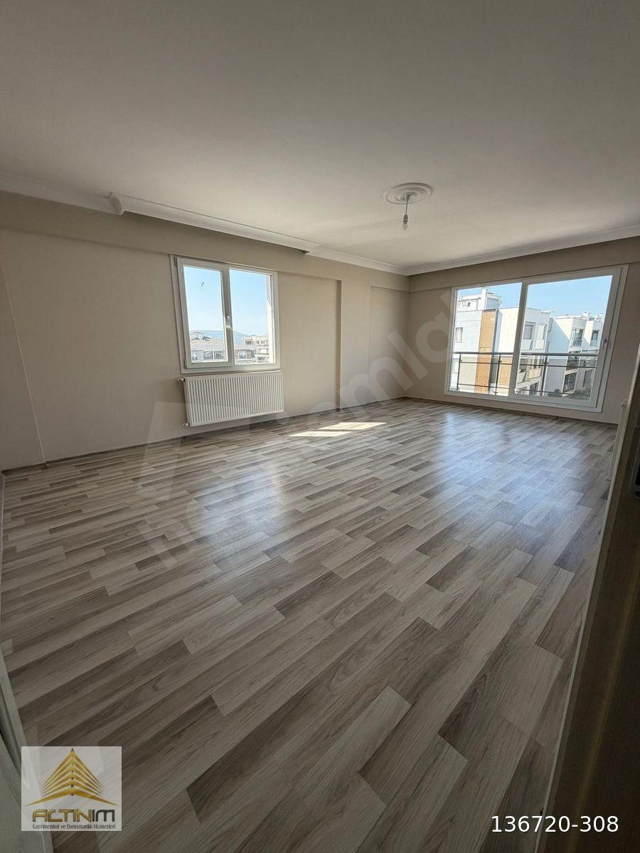 BERGAMA FATİH MAHALLESİNDE PRESTİJLİ 165 M2 4+1 FIRSATI