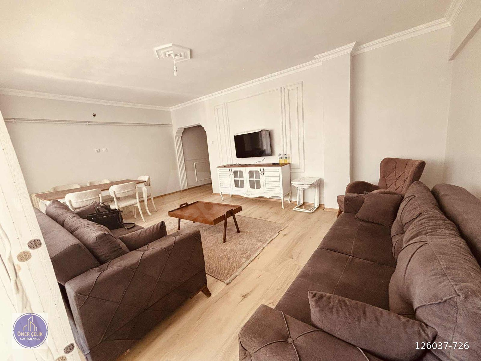 GÖLCÜK ÇARŞIDA 2+1 KOMPLE EŞYALI KİRALIK DAİRE