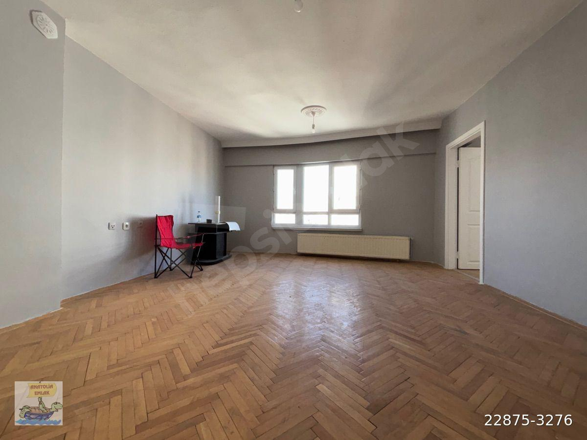 ANATOLİA'DAN SAİMEKADIN MEHTAP MAHALLESİNDE 3+1 YAPILI KİRALIK DAİRE