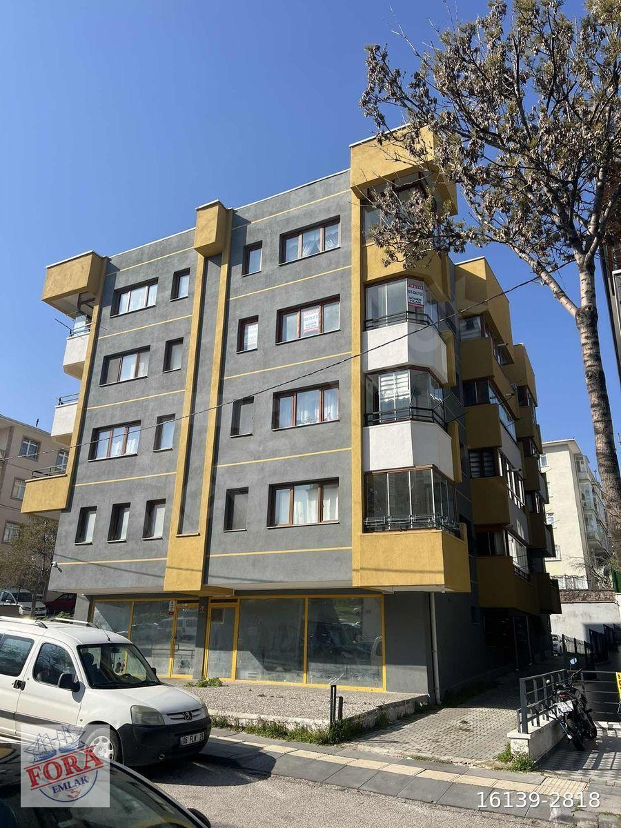 SEYRANBAGLARINDA 3+1 GENİŞ BAKIMLI DAİRE