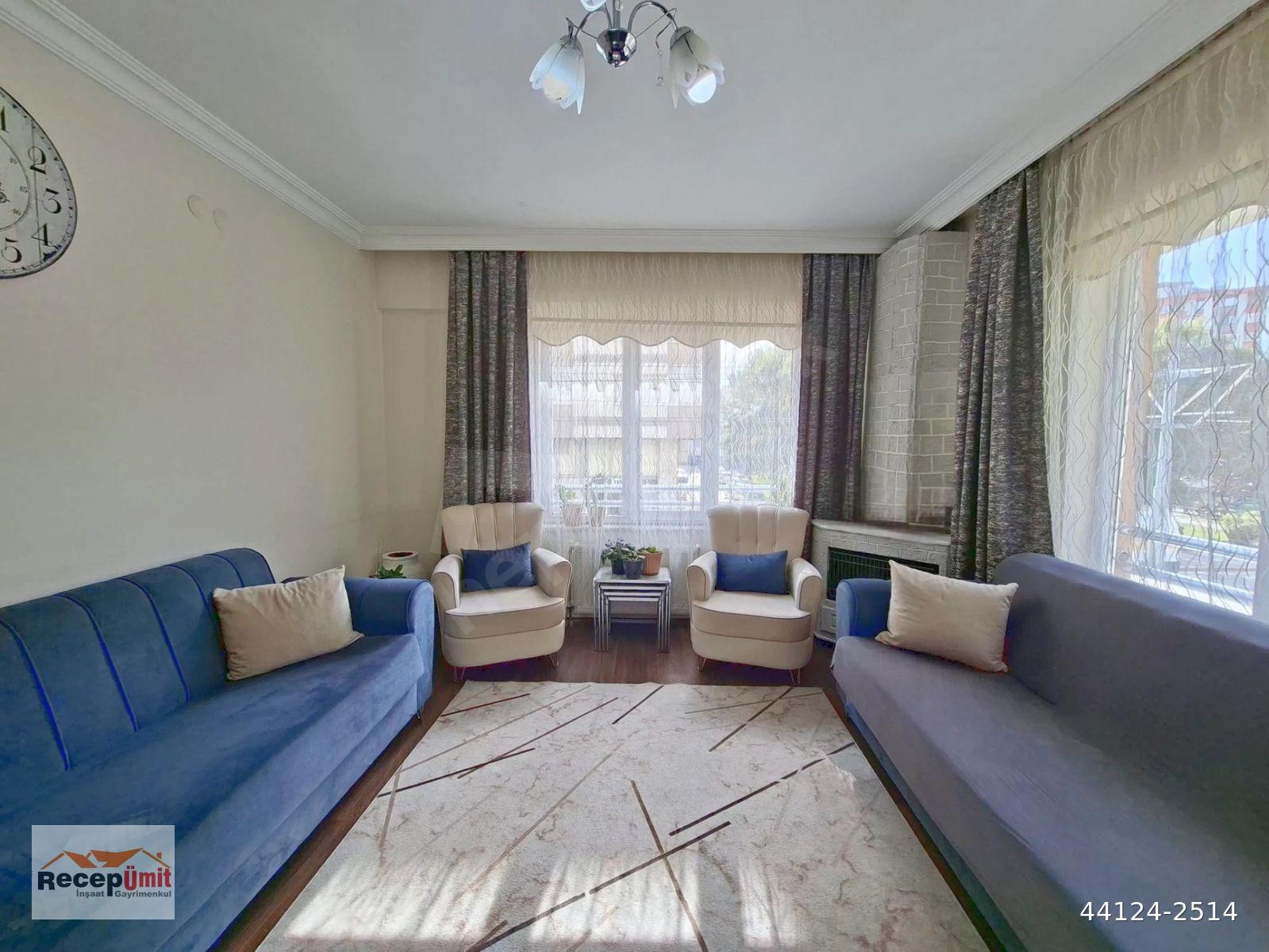 [RECEP ÜMİT]GAFFAR OKKAN CADDESİ ÜZERİNDE SATILIK 3+1 LUX DAİRE.
