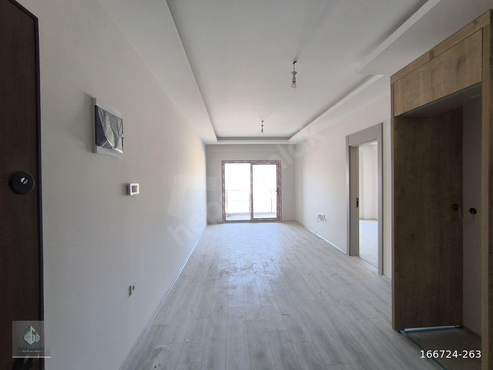GARİPOĞULLARI'NDAN GENİŞ SIFIR 1+1
