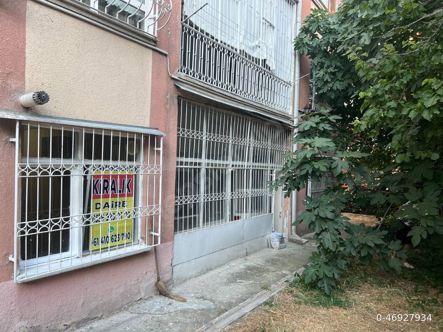 Harika bir Daire, 3+1,Cadde uzerine, Herseye yakin, 128m Kecioren Ankara
