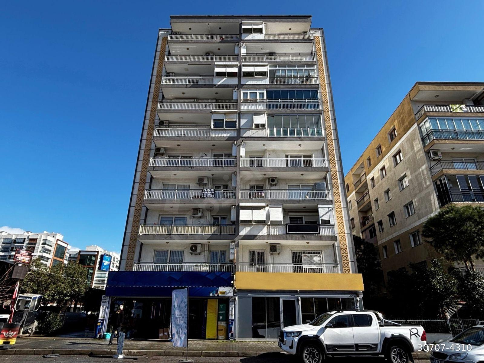 KAHANDAN BAYRAKLI YENİGİRNEDE SATILIK 3+1 DAİRE