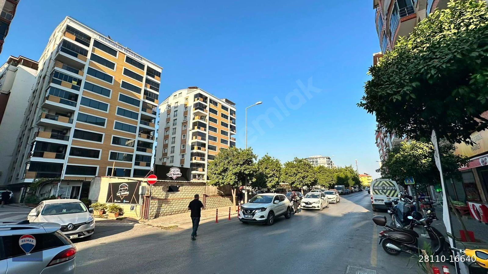AYDIN İNCİRLİOVA CUMHURİYET MAHALLESİ'NDE YILDIRIM REZİDANSTA 3+1 YERDEN ISITMALI GENİŞ DAİRE