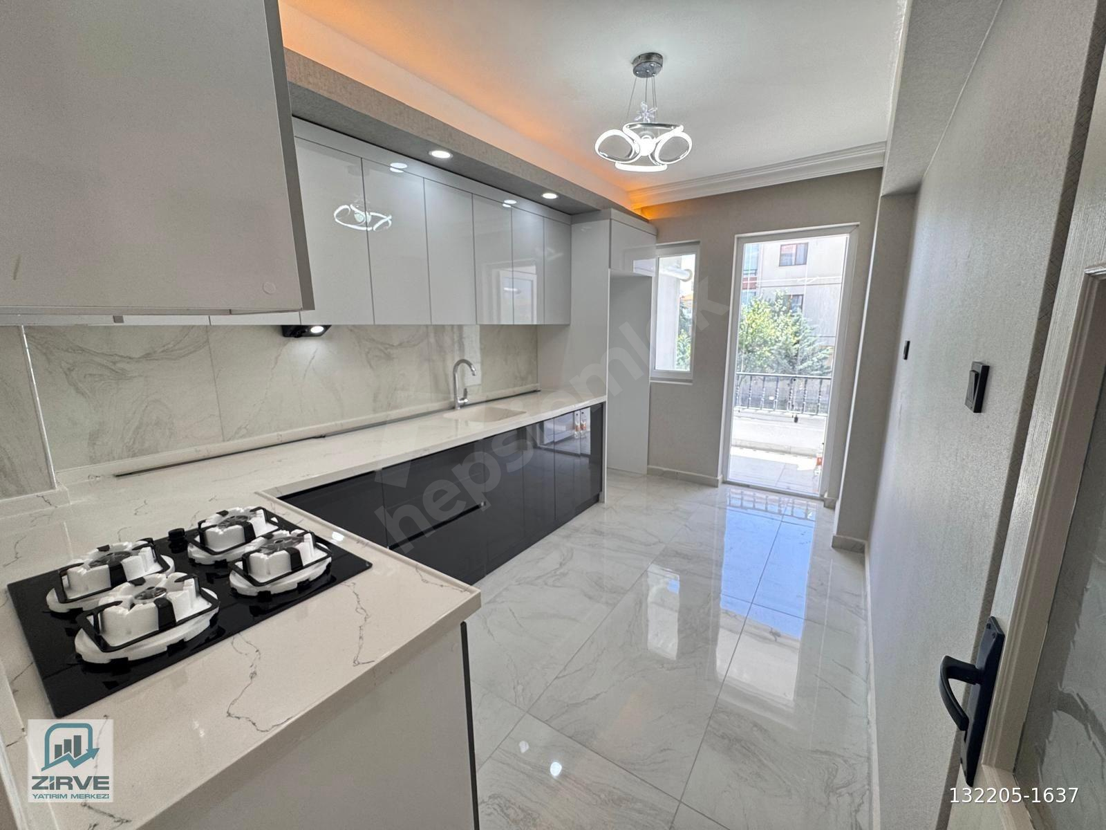 ZİRVE DAİRE OFİSİNDEN ÖN CEPHE 3+1 SATILIK FIRSAT DAİRESİ