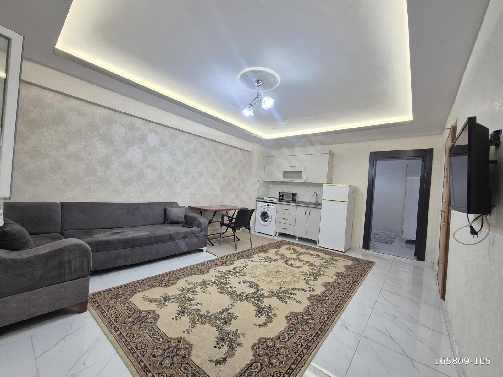 HMT GAYRİMENKULDEN GENİŞ EŞYALI 1+1 YENİLİKLİ DAİRE