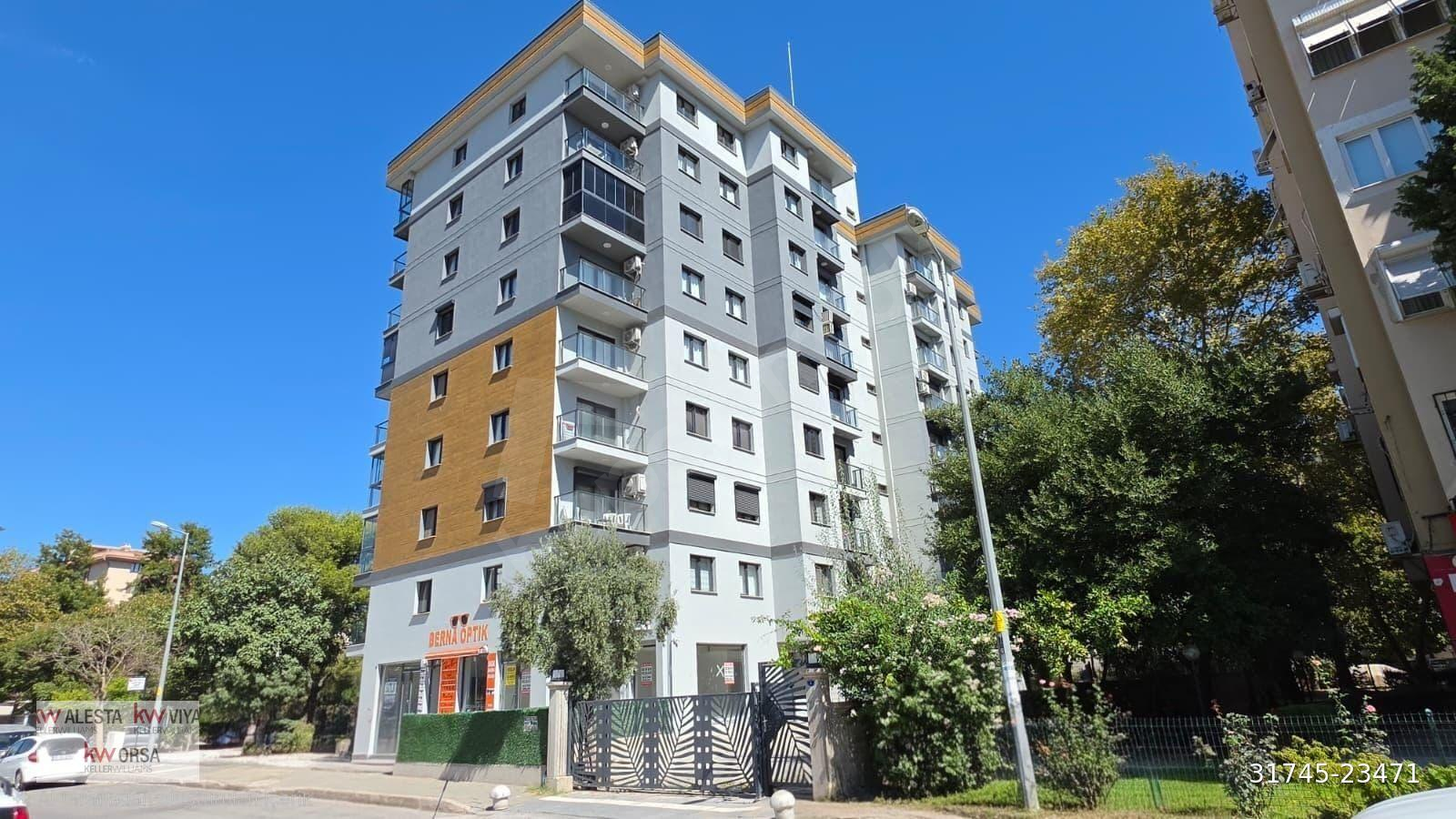 İzka Royal Bayraklı 'da 0 Eşyalı Kiralık 1+1 Daire