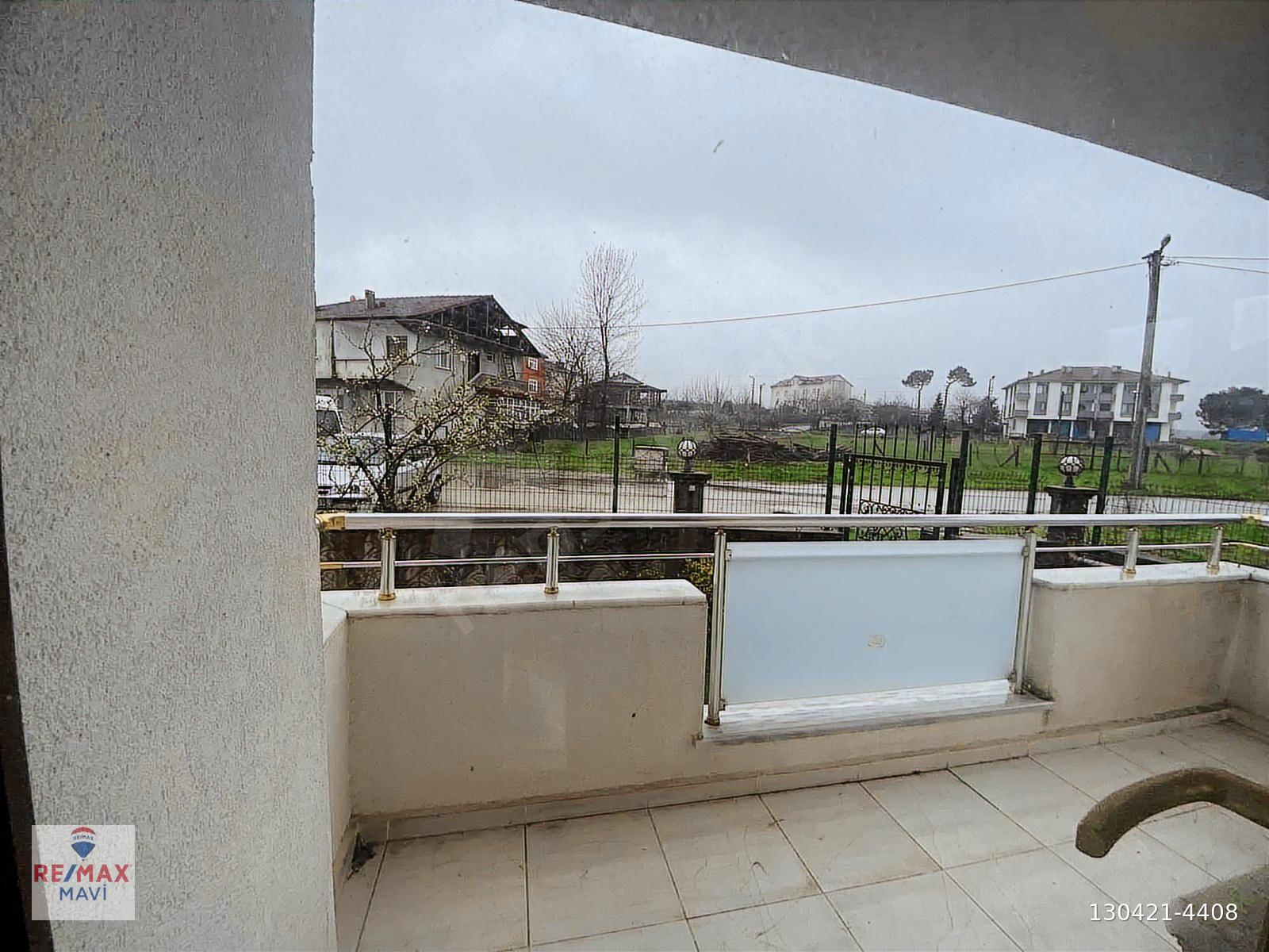 REMAX MAVİDEN KARAPÜRÇEK MERKEZDE GENİŞ VE KULLANIŞLI 3+1 DAİRE