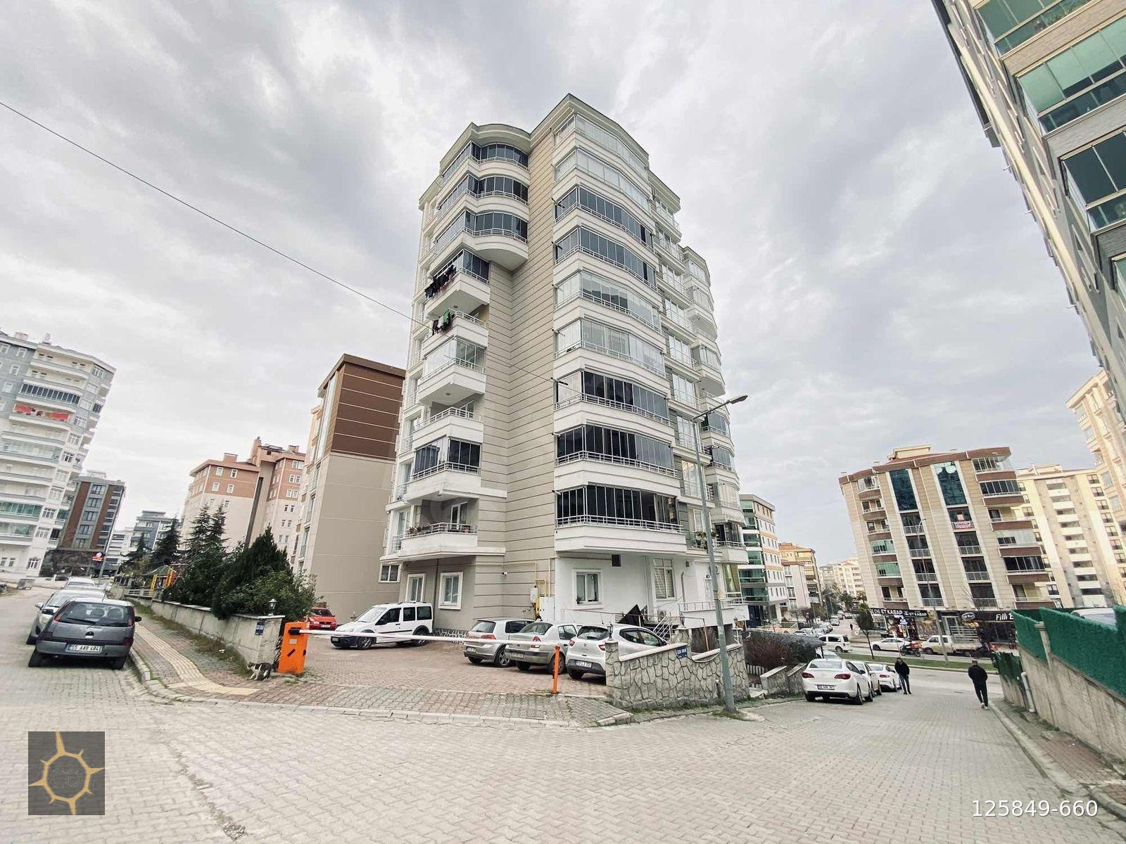 CAĞALOĞLU'NA CEPHE MÜKEMMEL KONUM 145M2 NET 3+1 KİRALIK DAİRE!!!