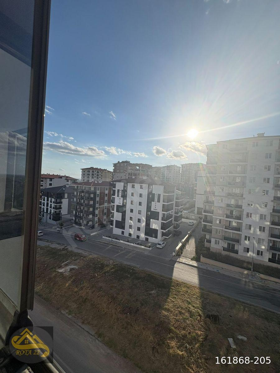 ATATÜRK MAHALLESİNDE MUHTEŞEM LOKASYONDA KİRALIK 1+1 DAİRE