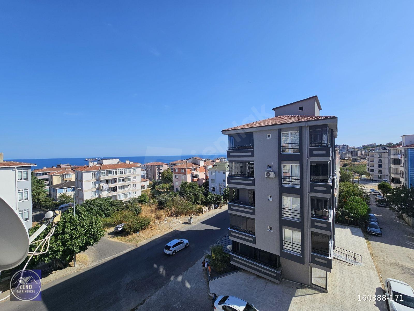 ALTINOVA MAHALLESİNDE DENİZ MANZARALI KİRALIK 3+1DAİRE