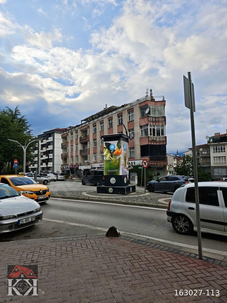 MERKEZİ KONUM ARAKAT 3 CEPHELİ 3+1 DAİRE