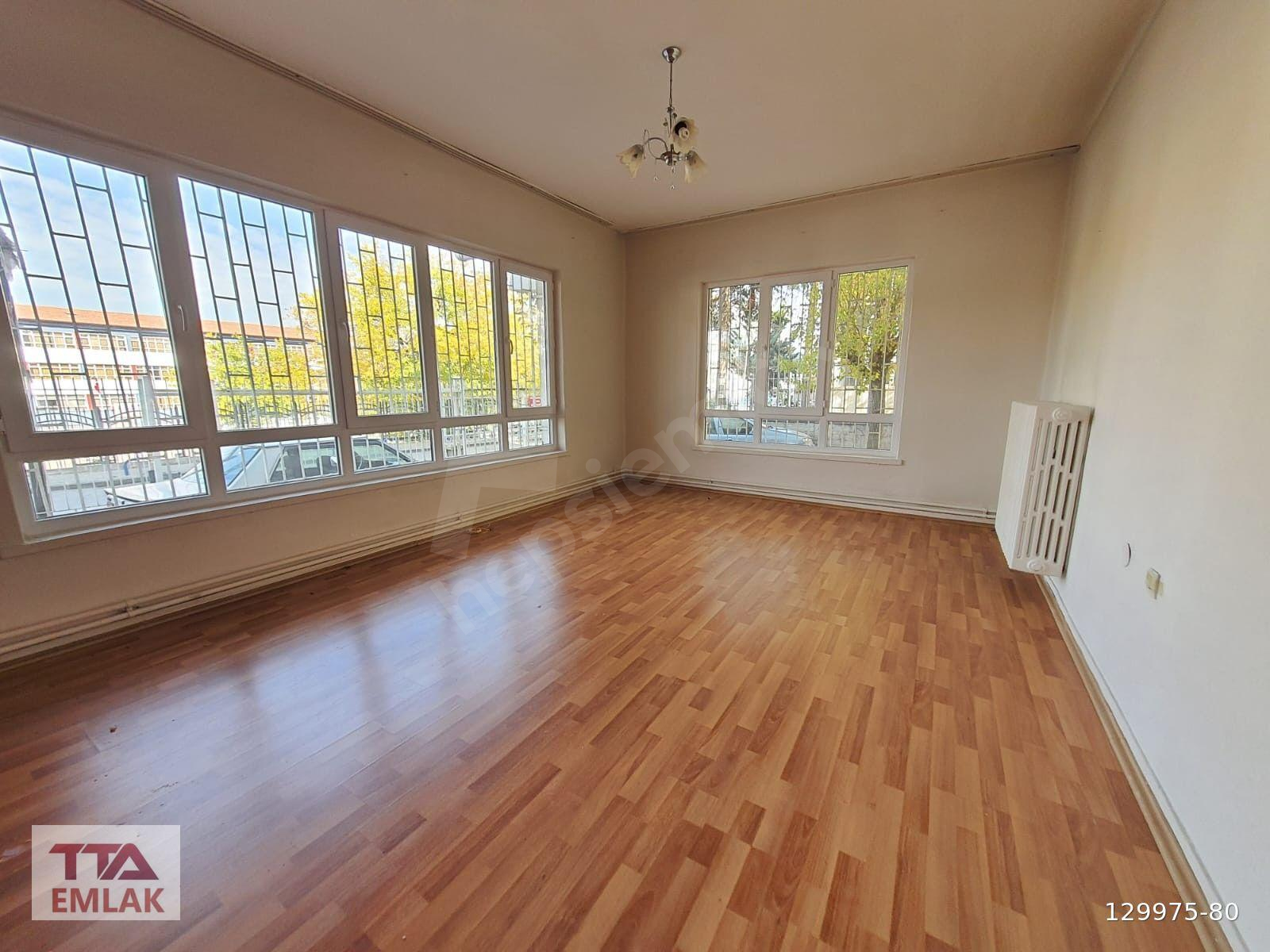 SOKULLU CADDESİ ÜZERİNDE 2+1 KİRALIK DAİRE