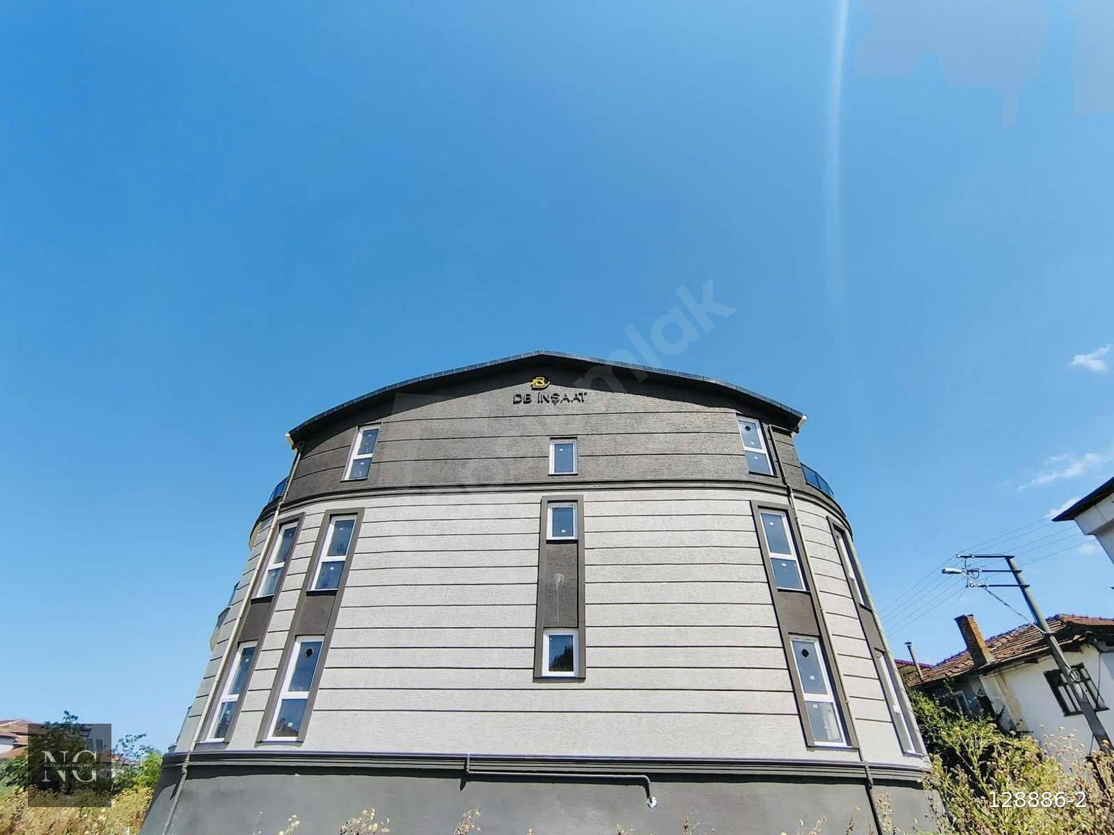 NERGİSDEN SATILIK YOLÇATI MERKEZİ KONUM LÜKS 2+1 DAİRE