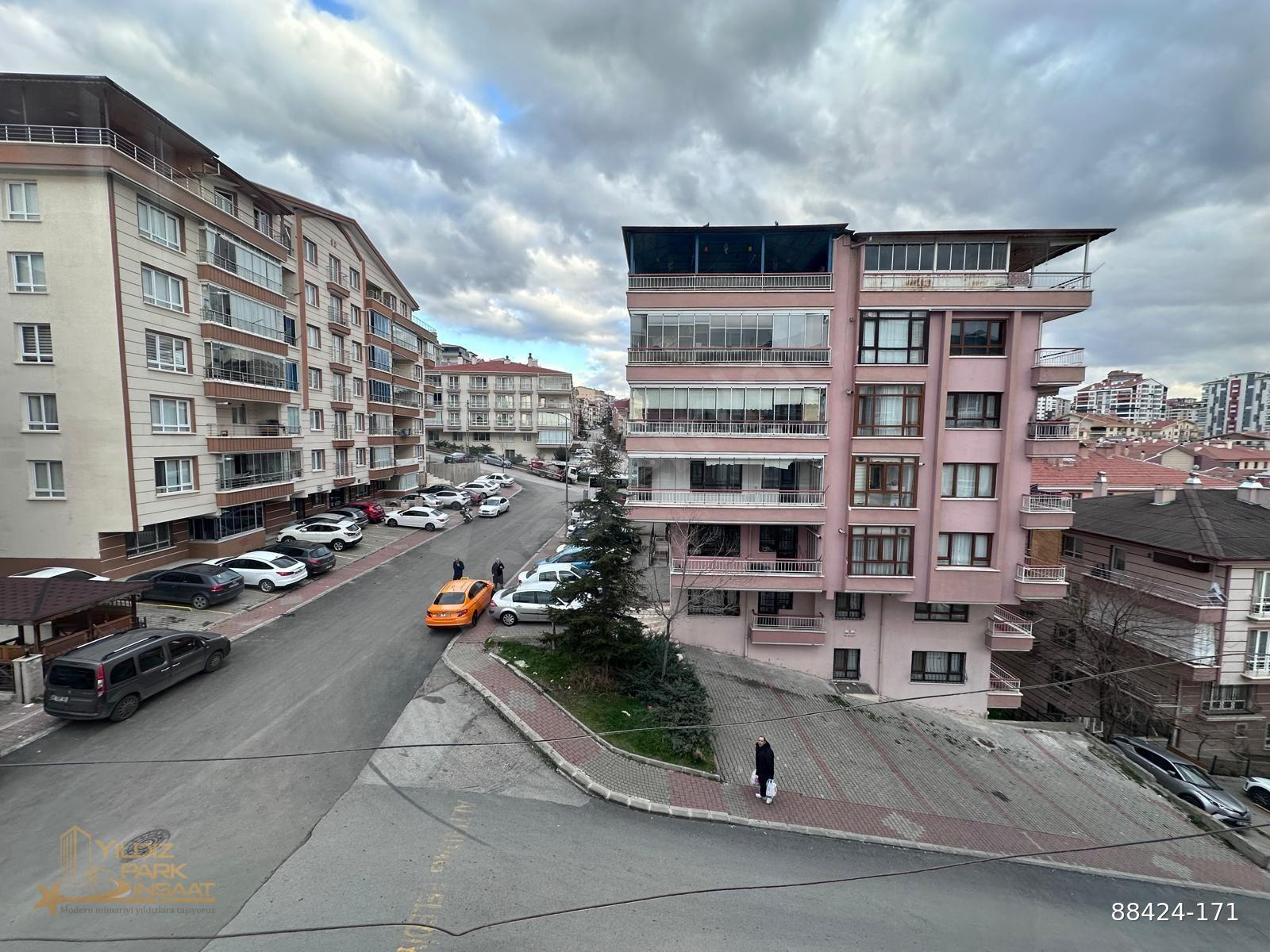 GÜNEŞEVLER GÜLPINAR OKULU KARŞISINDA 3+1 ASANSÖRLÜ ARA KAT DAİRE
