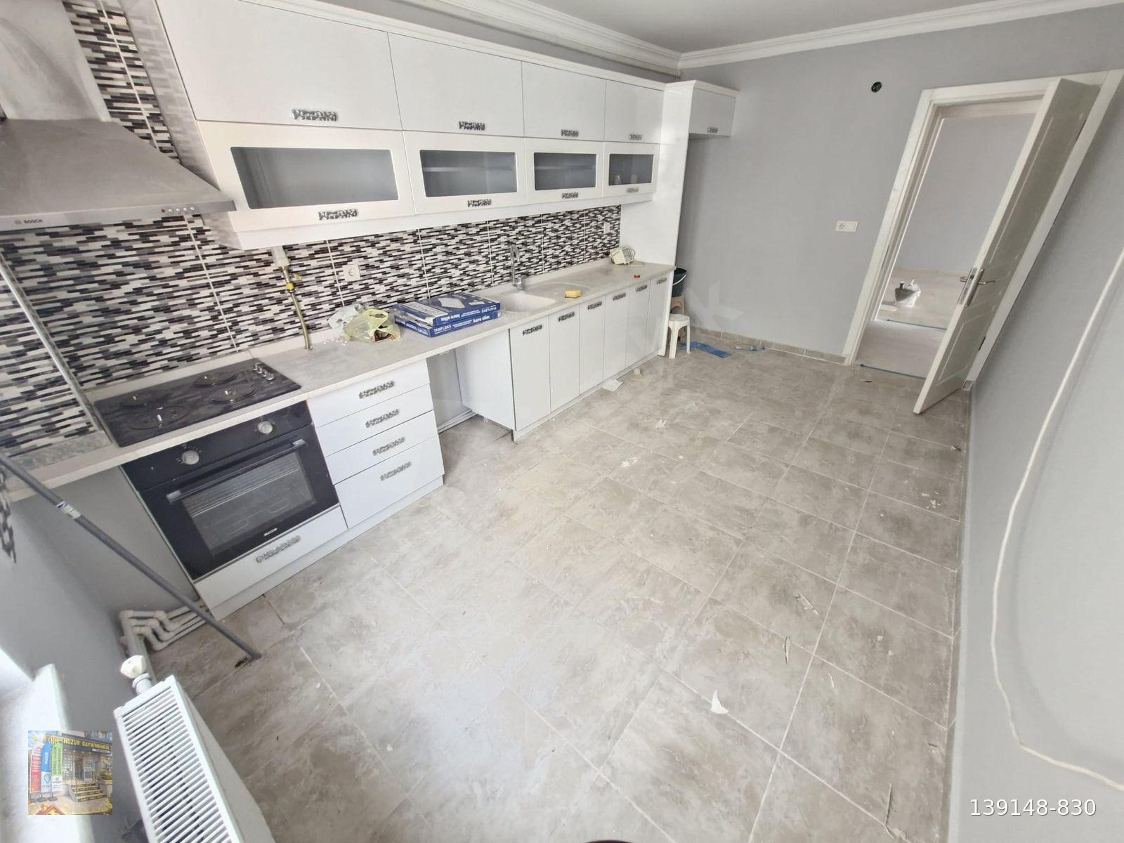 ÇARŞI MERKEZİNDE EMSALSİZ 3+1 EBEVENY BANYOLU KİRALIK DAİRE
