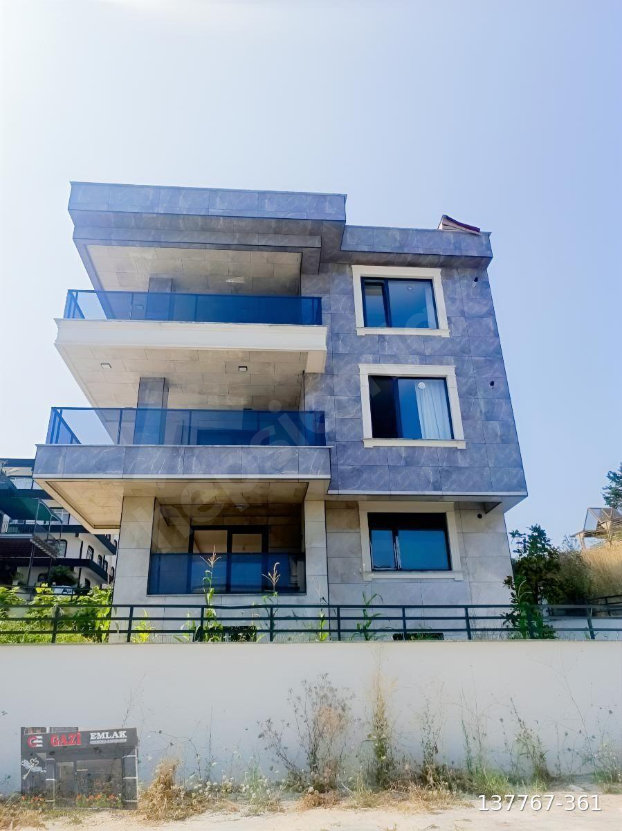 ""GAZİ EMLAK""KİPA AVM Üstü 3+1 Deniz MANZ 150 m2 1 Yıllık BİNA