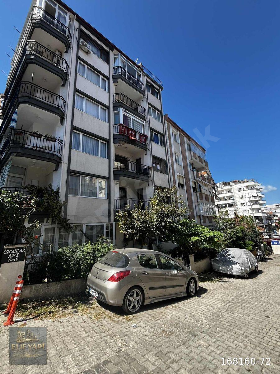 ÇINARCIK MERKEZDE DENİZE FERİBOTA 2DK MESAFEDE SATILIK 2+1 DAİRE