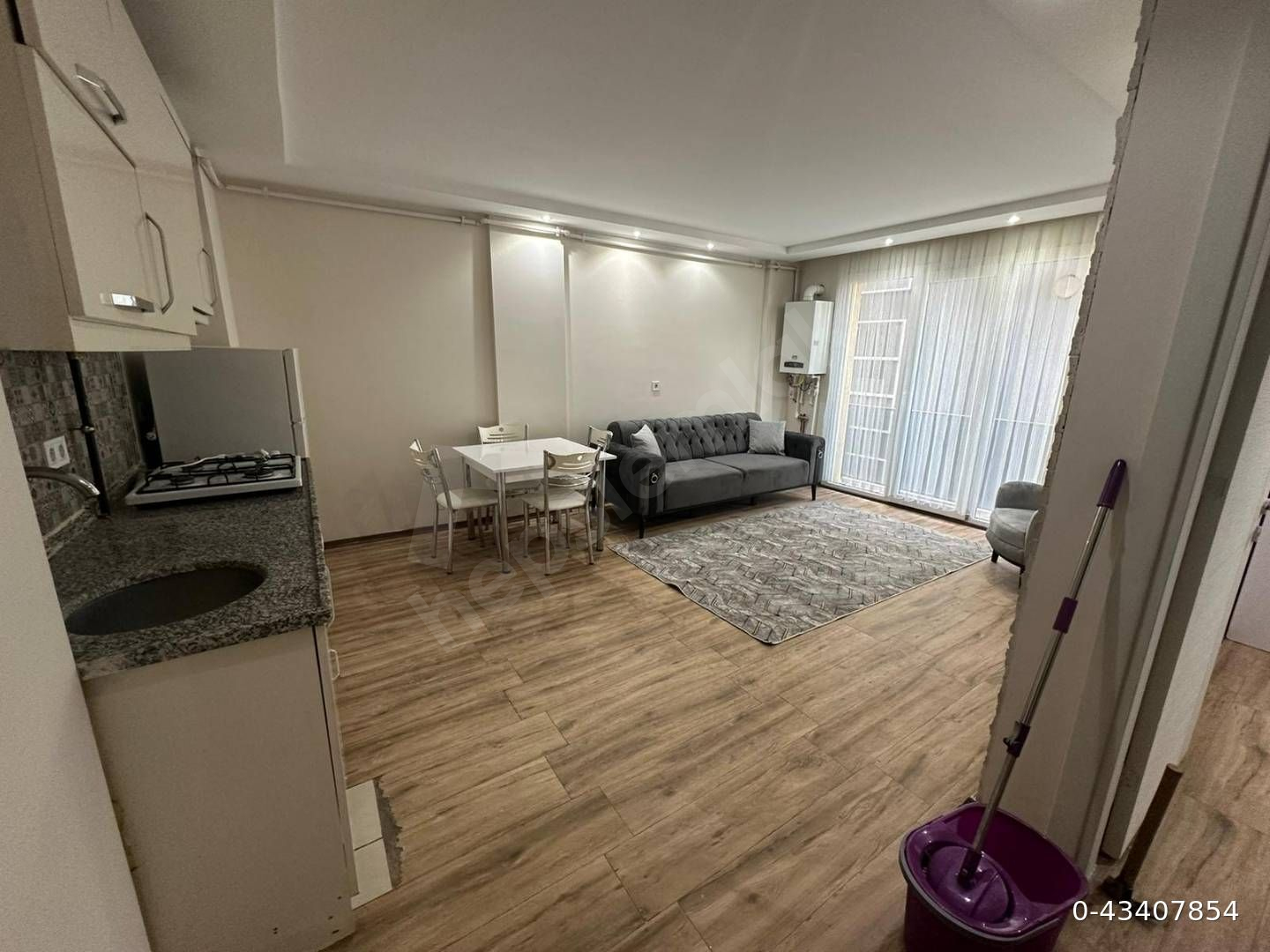 ÜNİVERSİTE HASTANESİ'NE YÜRÜYEREK 5 DK. MESAFEDE 80. YIL ÖĞRETMENEVİ ALT SOKAĞINDA APART DAİRE