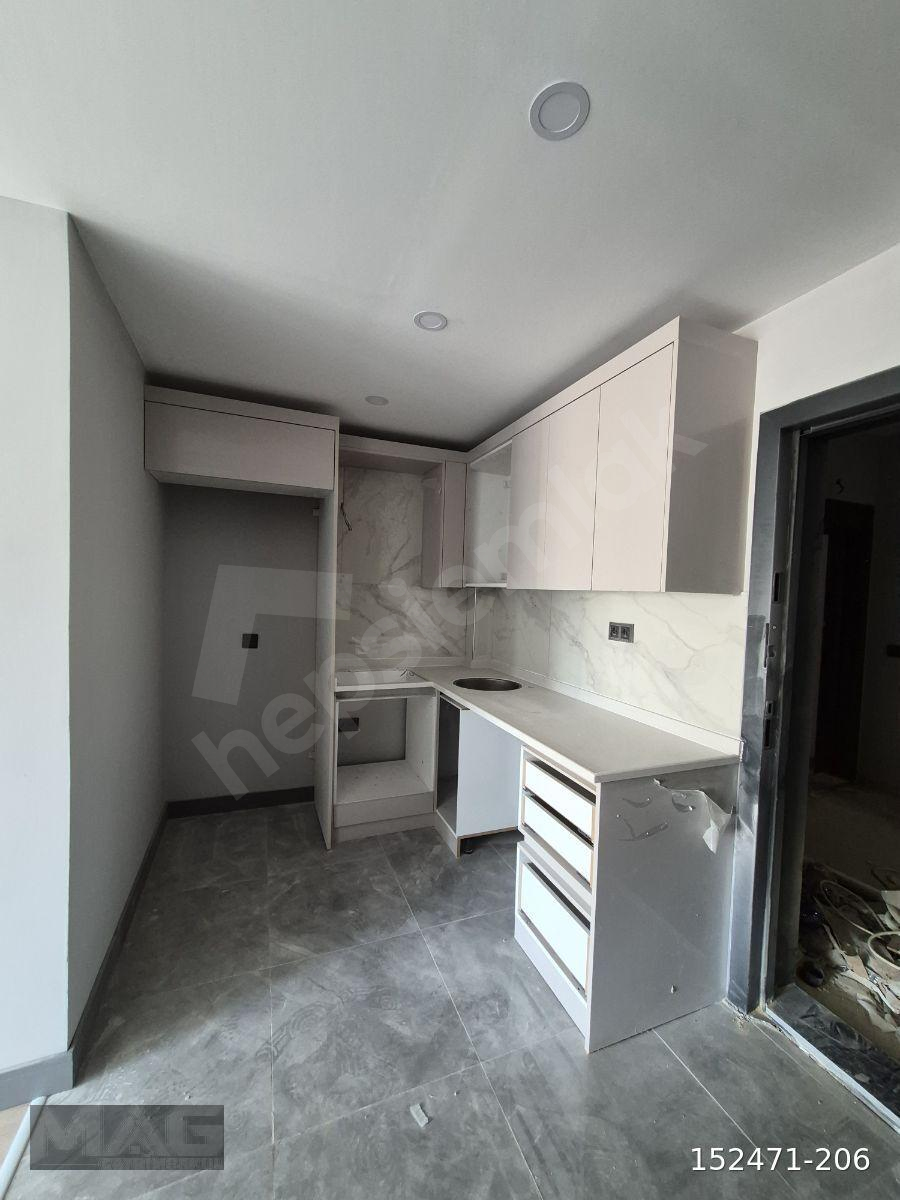 SERİK MERKEZ DE LÜKS GENİŞ 1+1 SATILIK DAİRE