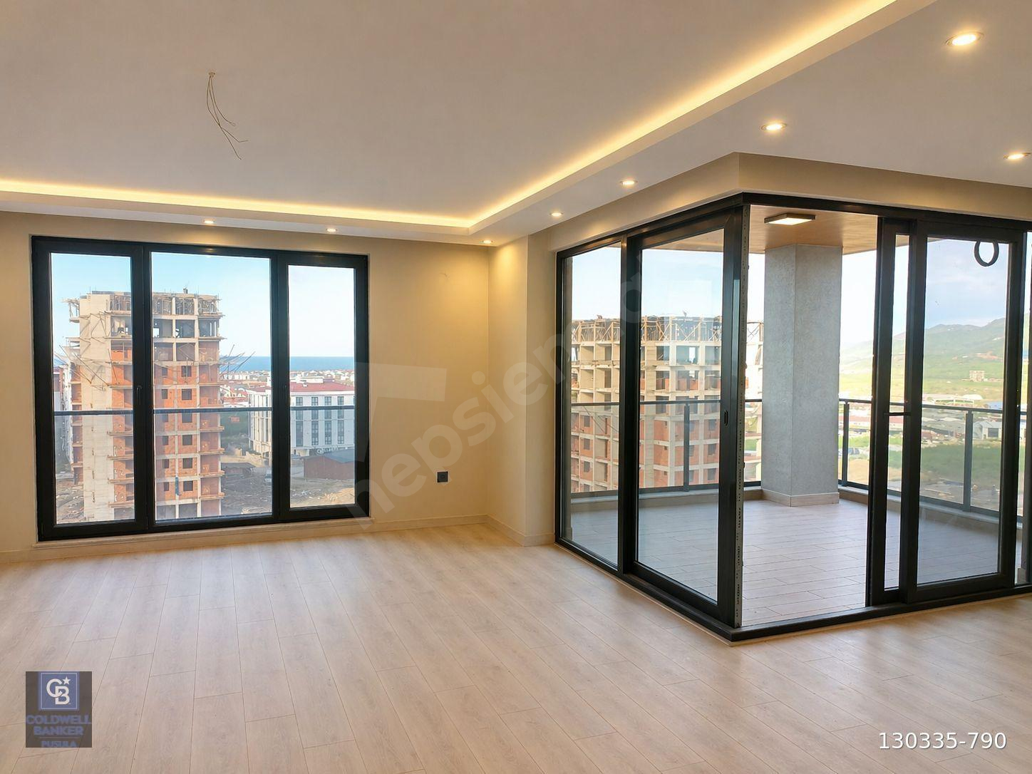 KARŞIYAKA NOVA PARK'TA KİRALIK 3+1 | HAVUZ SAUNA FİTNESS