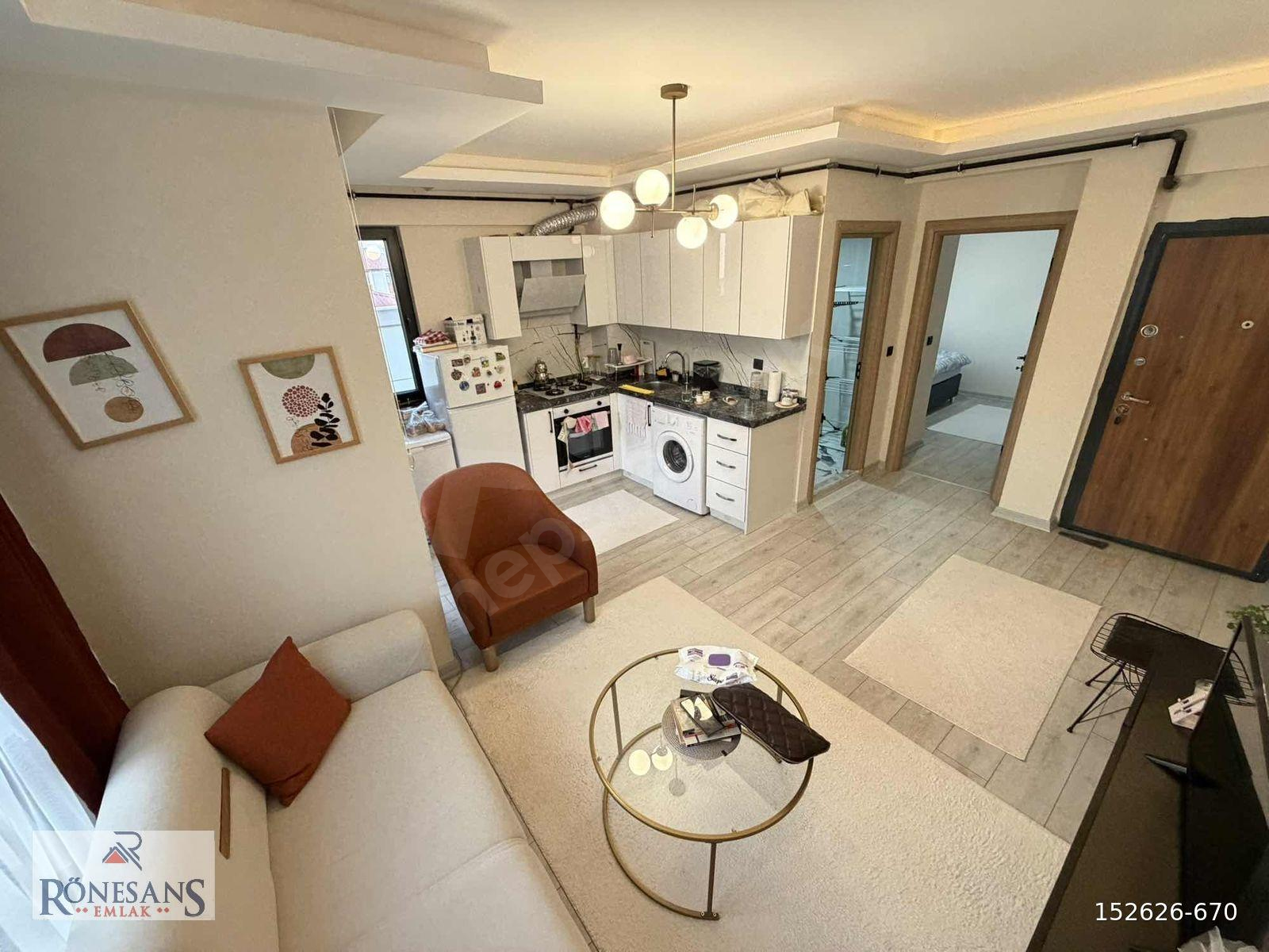 RÖNESANS EMLAKTAN FUL EŞYALI ULAŞIMA YAKIN KİRALIK 1+1 DAİRE