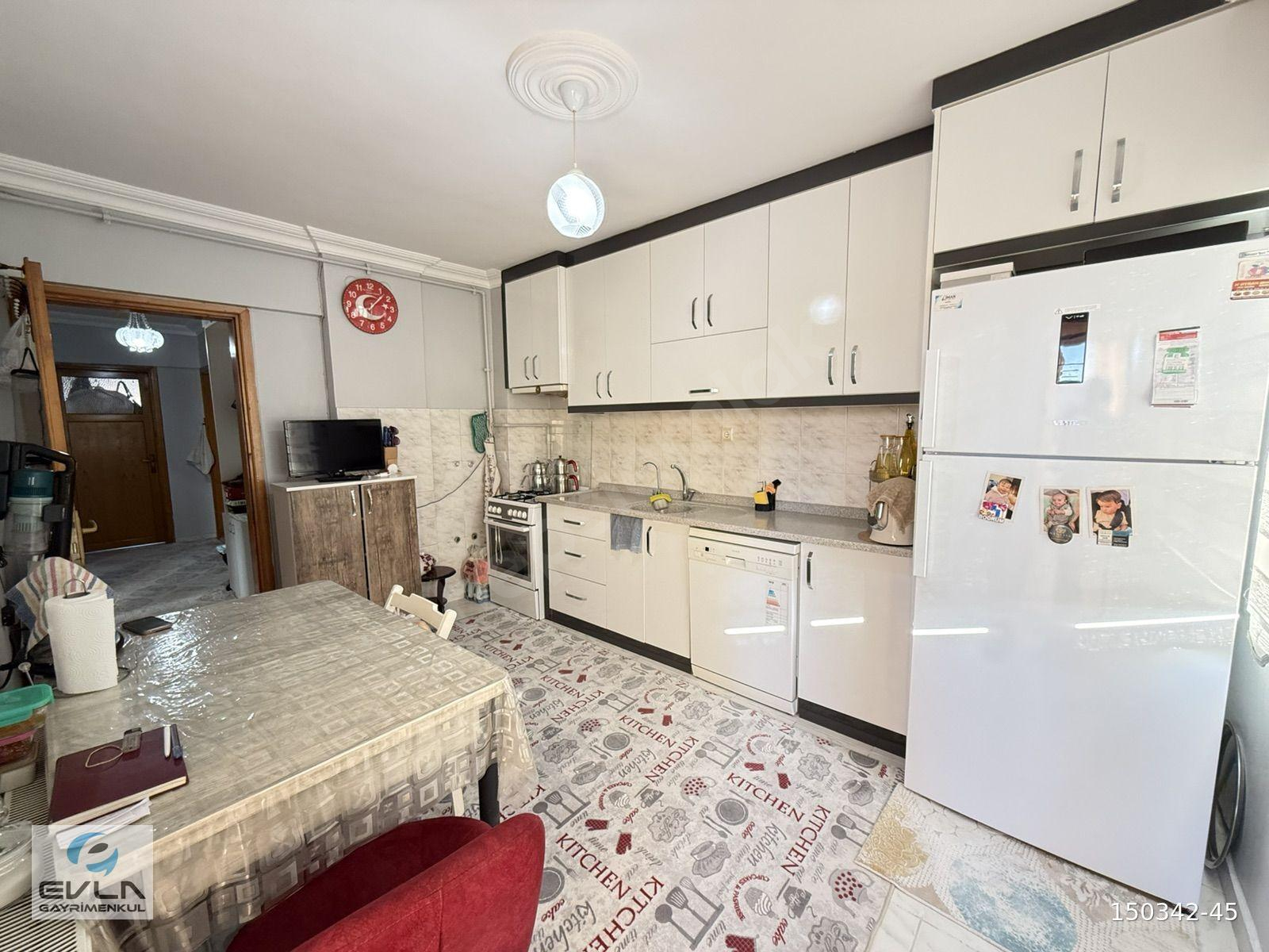 TOPRAKLIK MAHALLESİ SATILIK 2+1 DAİRE 120m2