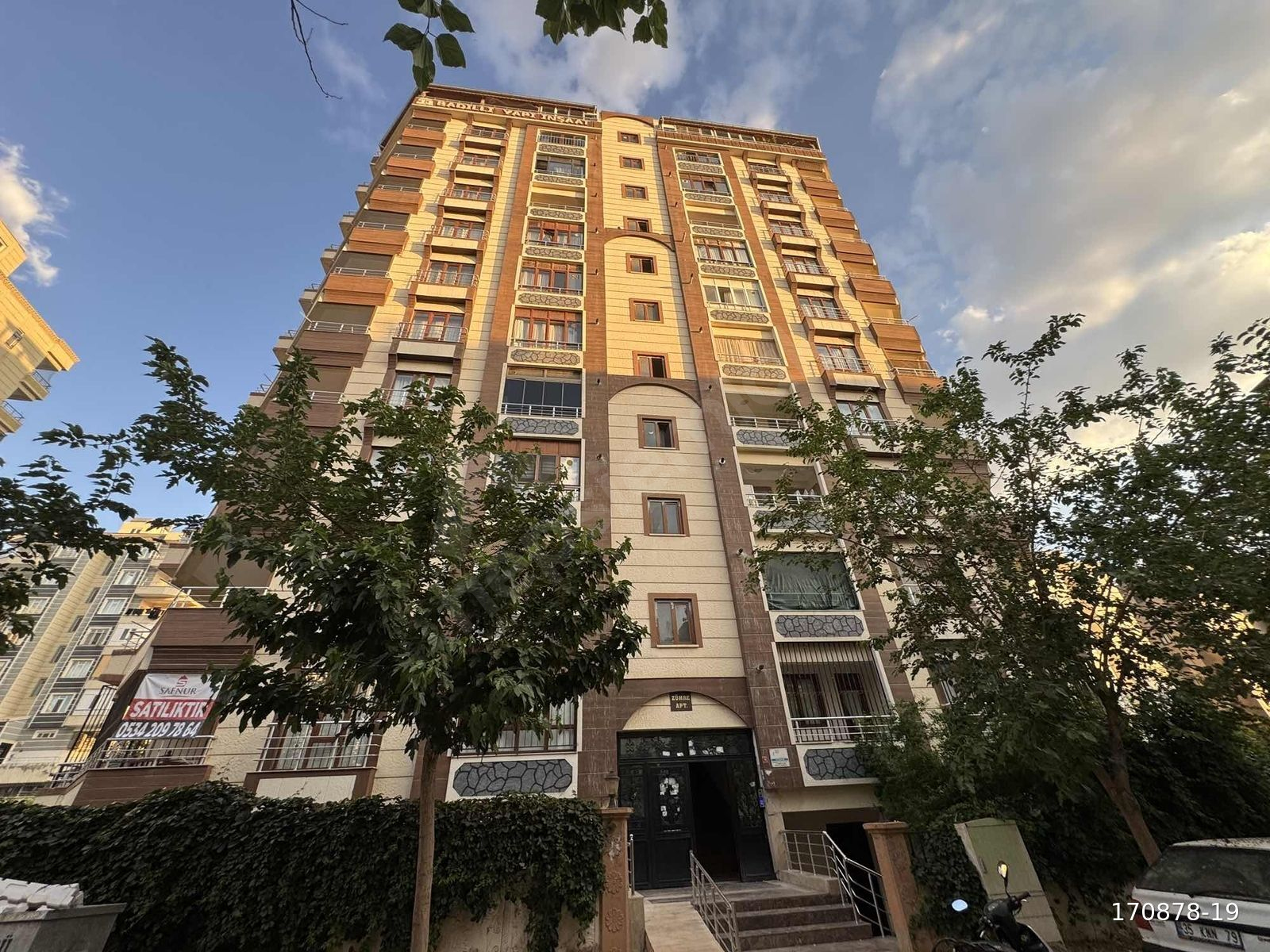 SAFNUR GAYRİMENKULDEN BADILLIDA 4+1 SATILIK DAİRE
