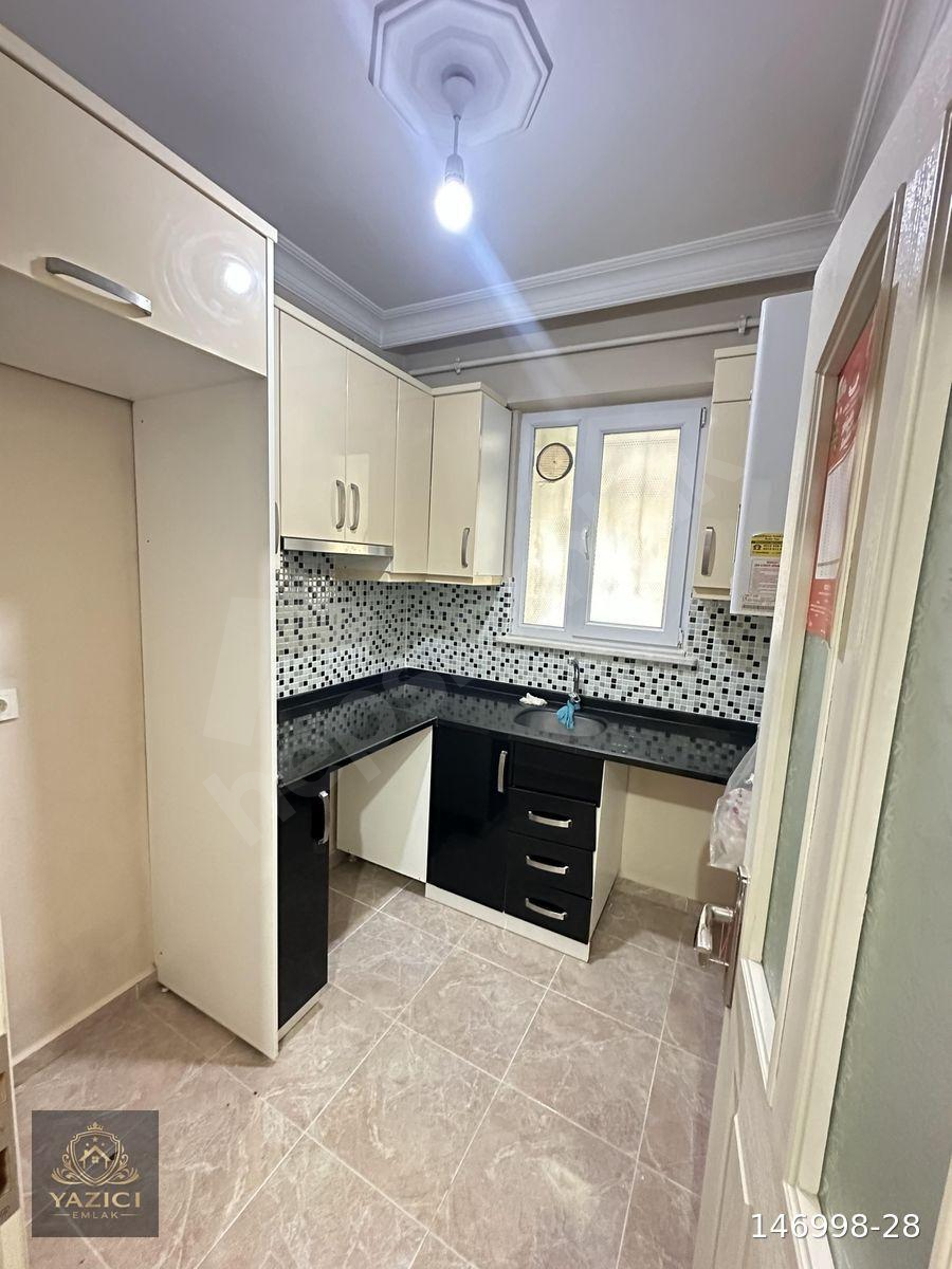 YAZICI EMLAKTAN MAHMUTBEY CADDESİNE YAKIN 2+1 YÜKSEK GİRİŞ DAİRE