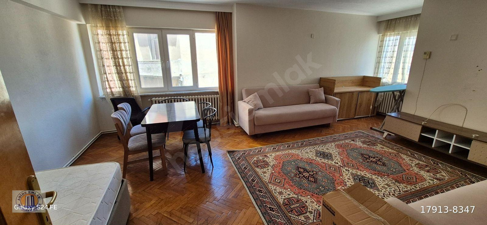 ÇANAKKALE MERKEZ SATILIK 2+1 DAİRE ÇARŞI İÇİNDE TEB BANKASI YANI