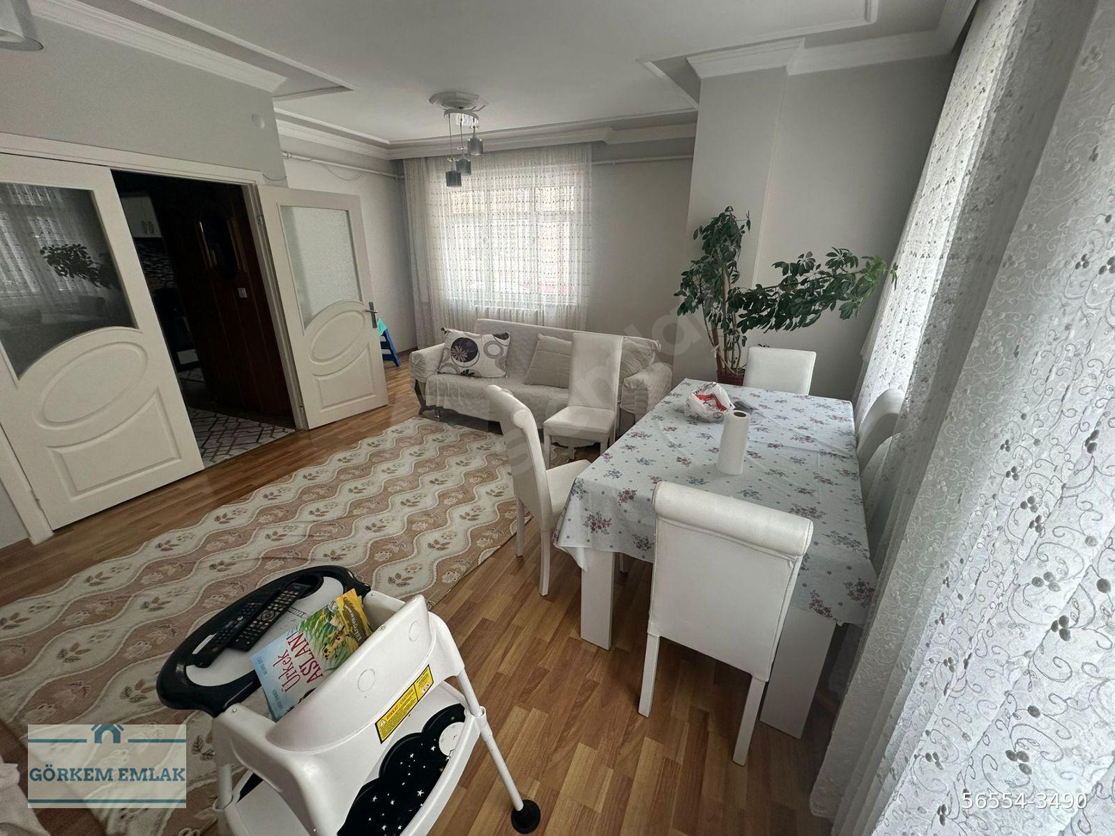 Bahçelievler Siyavuşpaşa Satılık Asansörlü 3+1 Geniş Daire