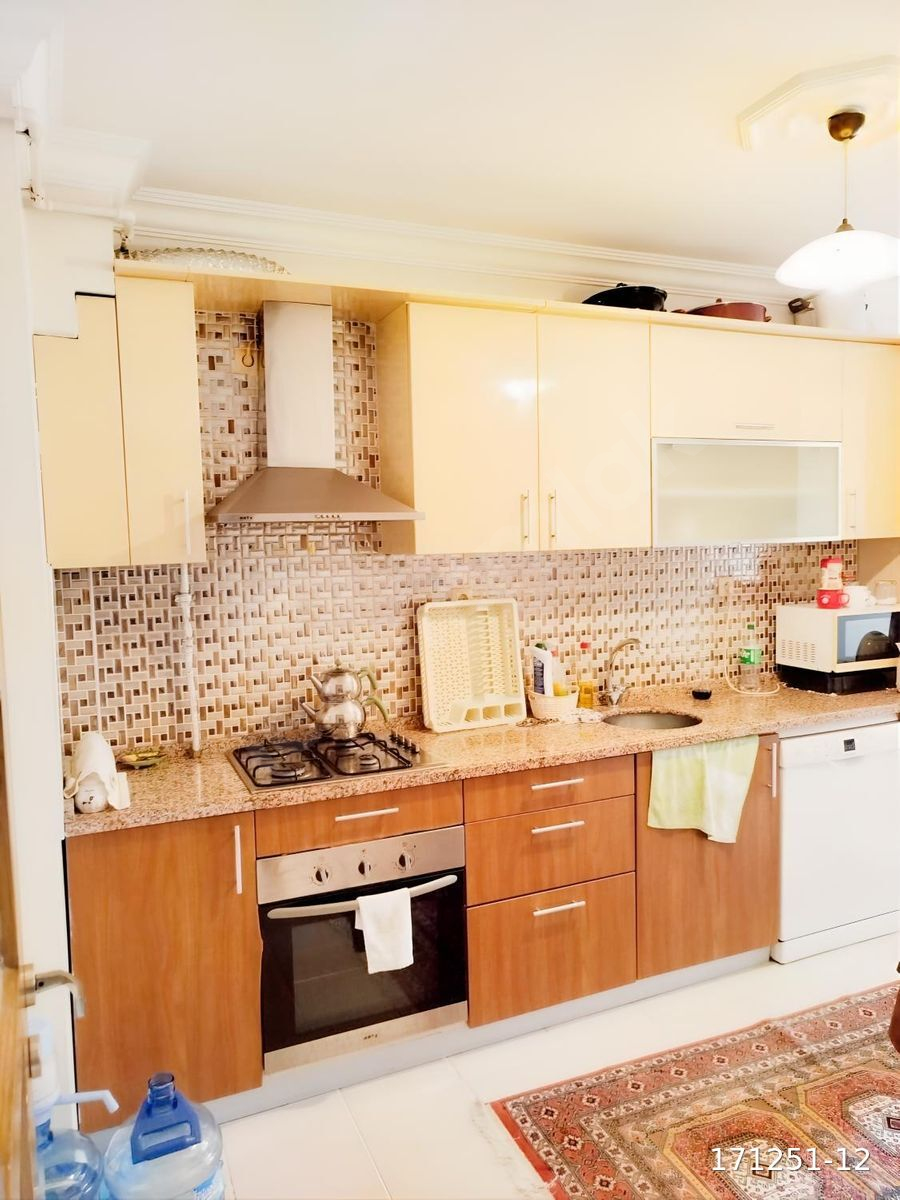 CADDE ÜZERİ 145m2 EBEVEYN BANYOLU ÇİFT CEPHELİ 3+1