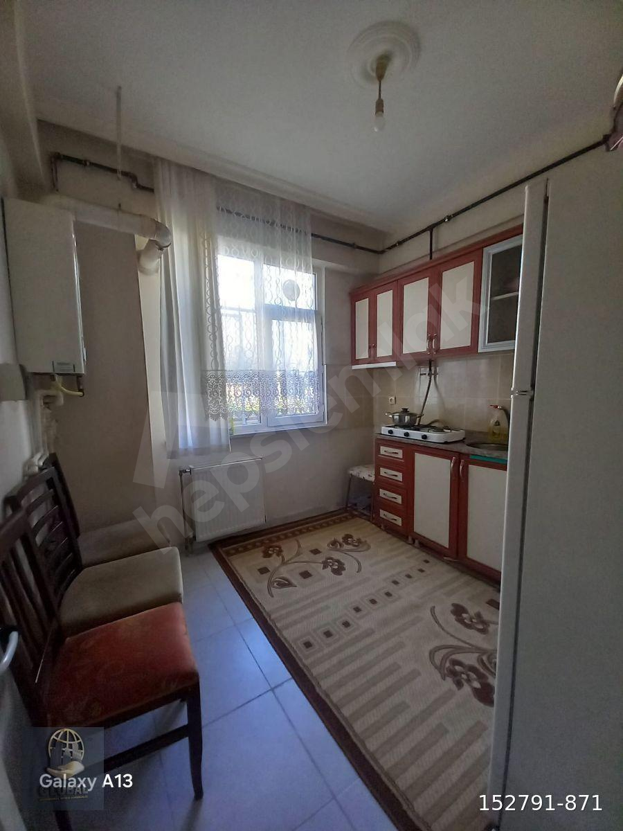 ÇORLU NUSRATİYE MERKEZİ KONUM EŞYALI SATILIK 2+1 DAİRE