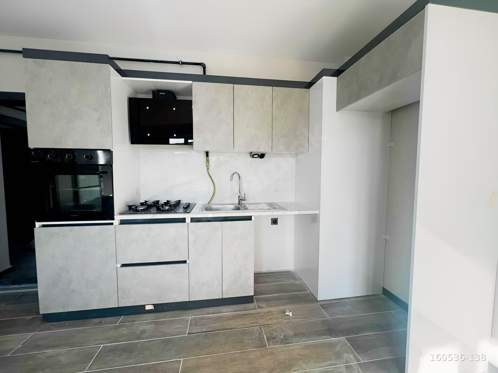 ONAY 'dan ÇERKEZKÖY TEPE BÖLGESİNDE MODERN 1+1 DAİRE
