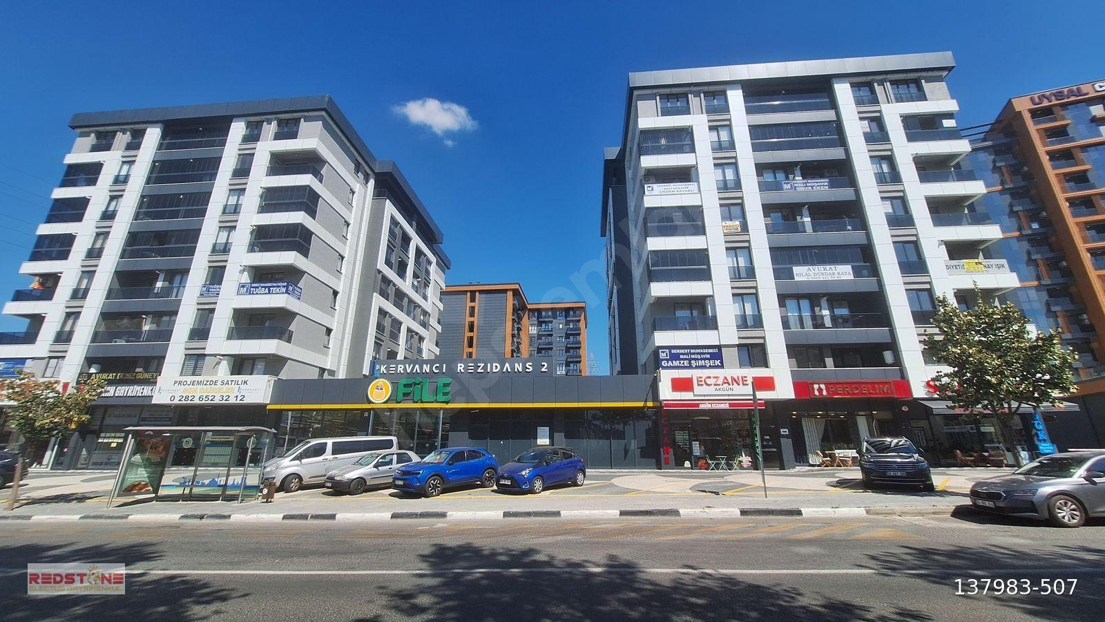 REDSTONE'DAN KERVANCI REZIDANS 2 KİRALIK 1+1 DAİRE
