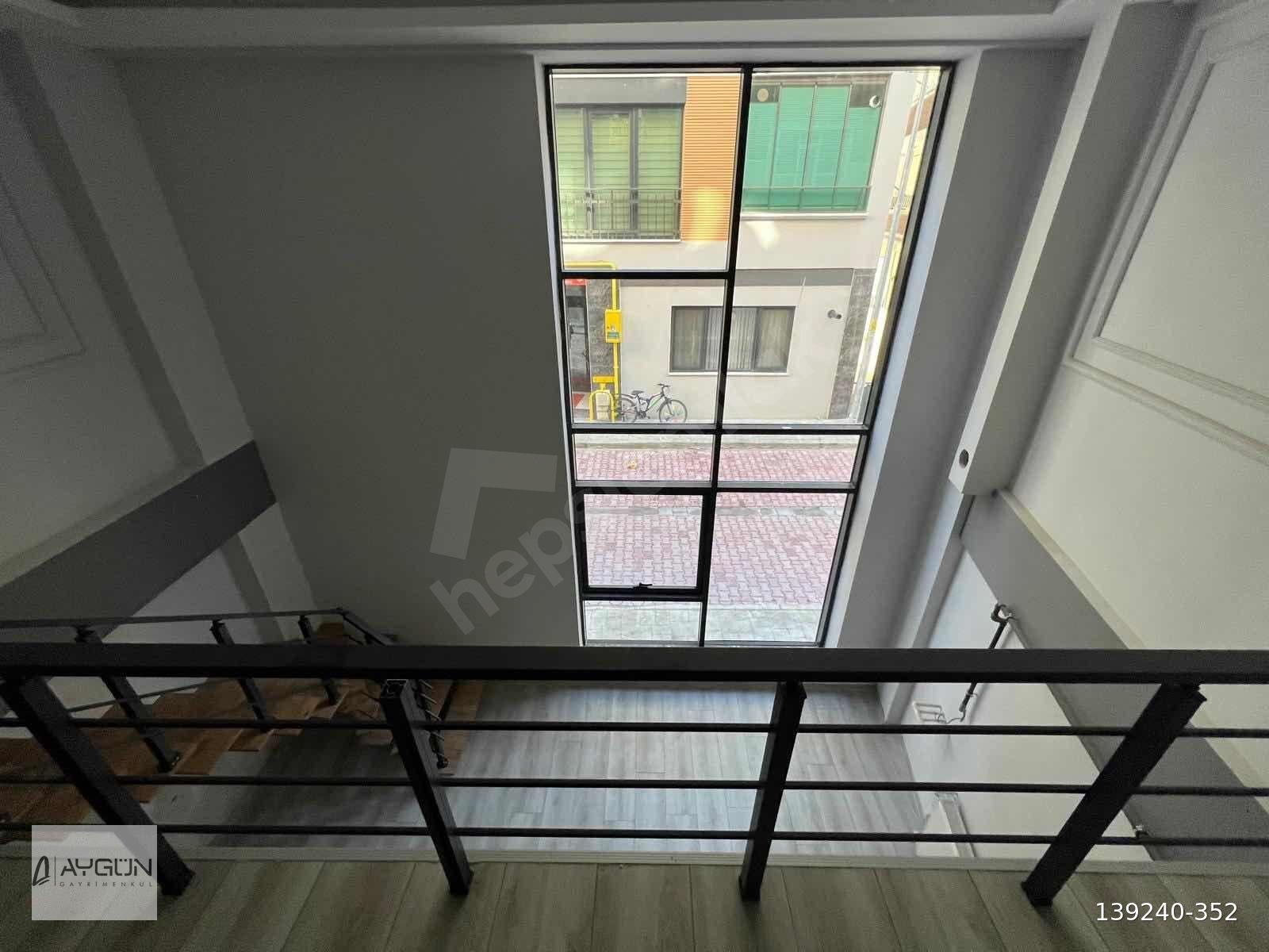 AYGÜN'DEN SAHİLDE LOFT LÜKS 1+1
