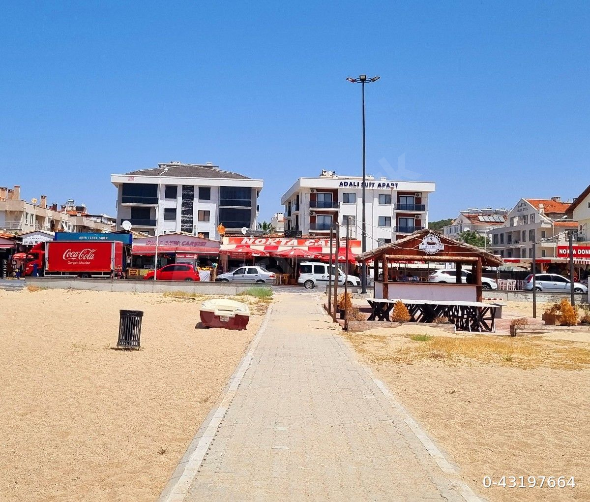 Ayvalık Sarımsaklı'da denize sıfır full eşyalı daire