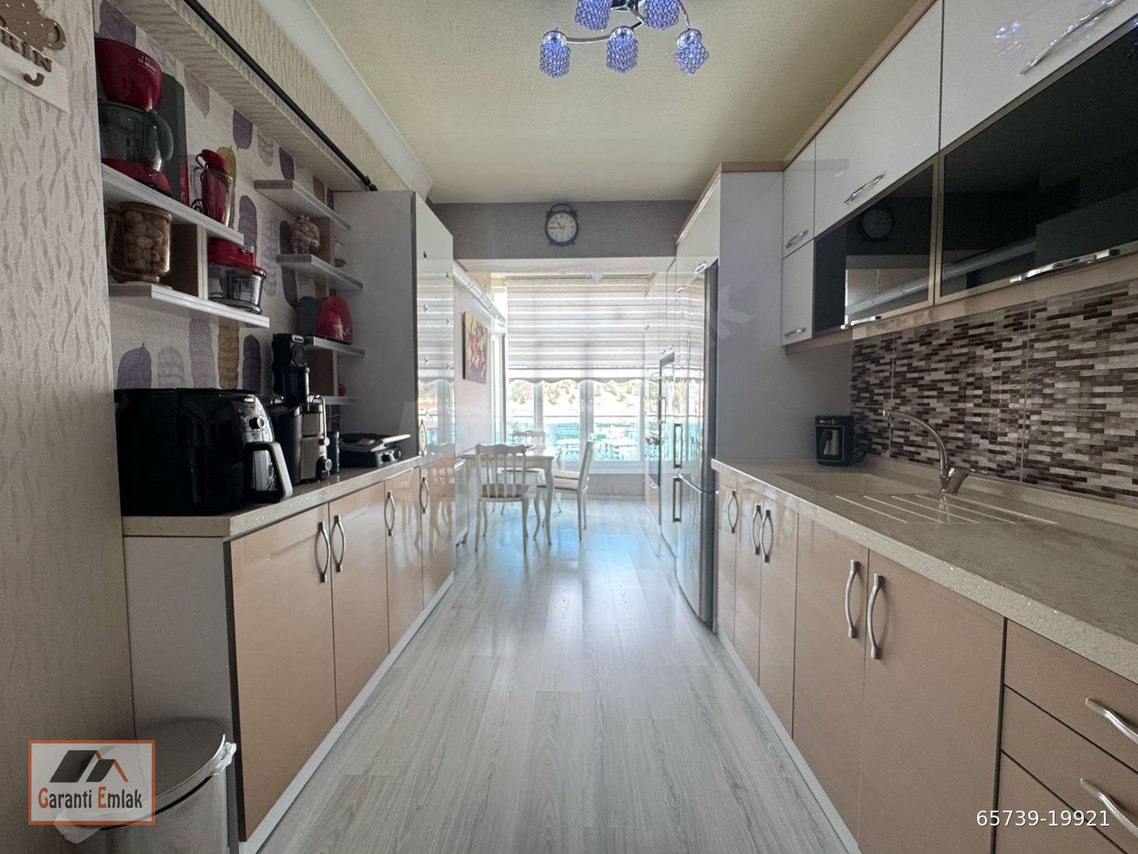 GARANTİ EMLAK'TAN SATILIK 4+1 DUBLEKS FULL YAPILI DAİRE