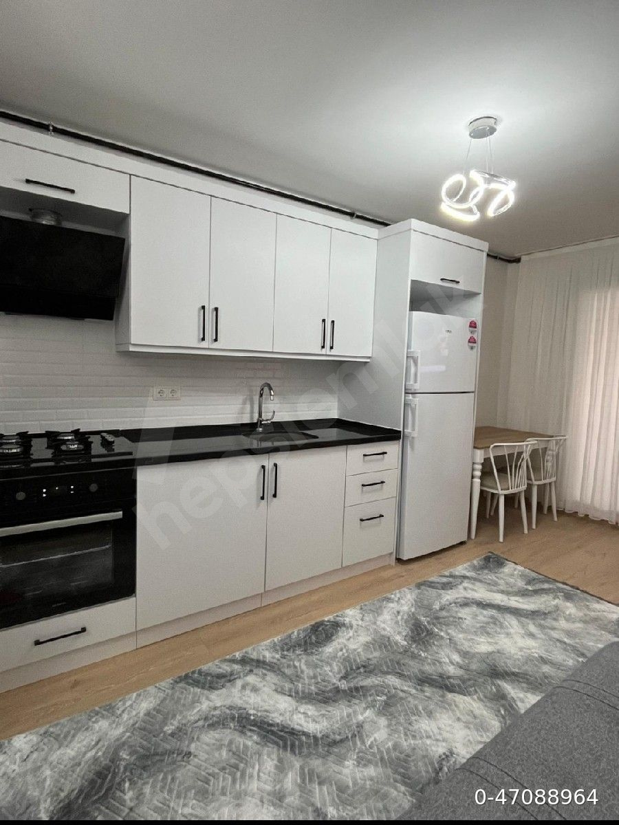 UŞAK ÇARŞI MERKEZDE KİRALIK 1+1APART DAİRE
